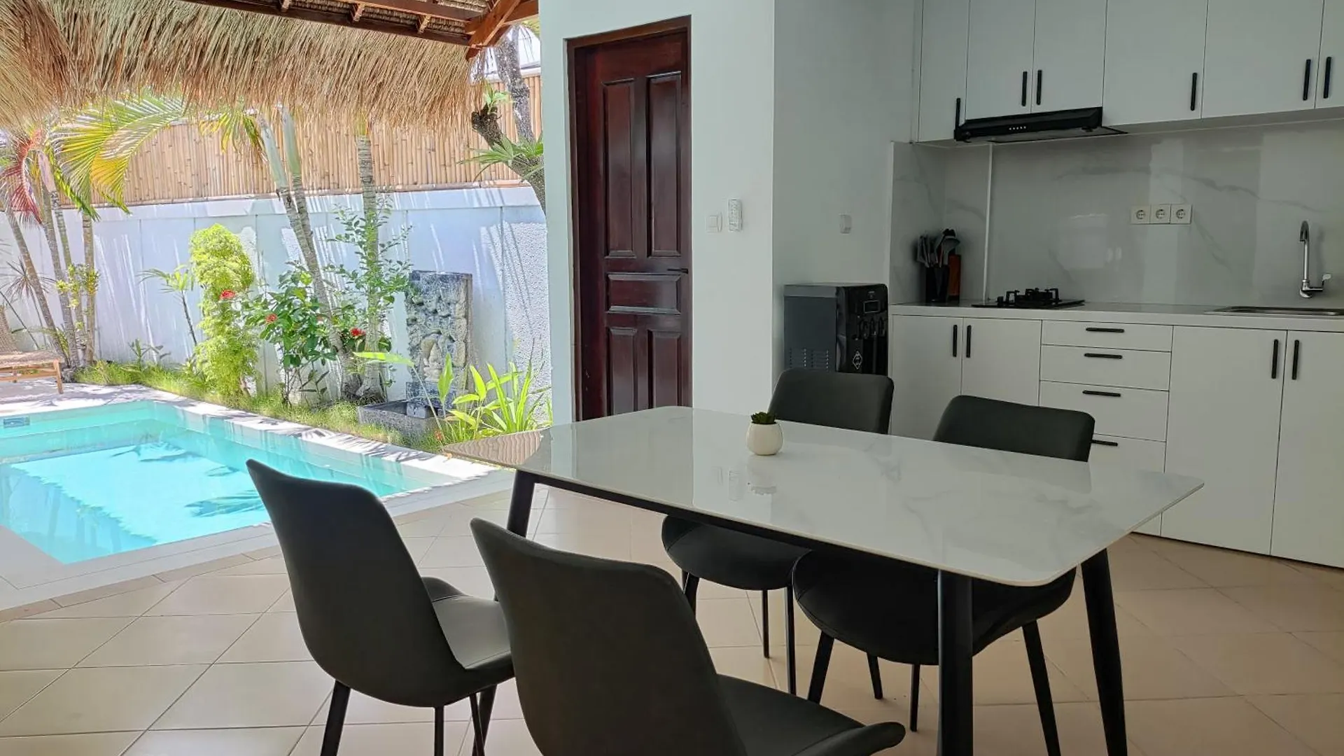 Villa Bidadari - 2Br Tropical Seminyak Seminyak (Bali)