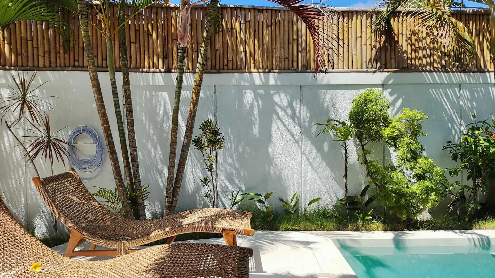 Villa Bidadari - 2Br Tropical Seminyak