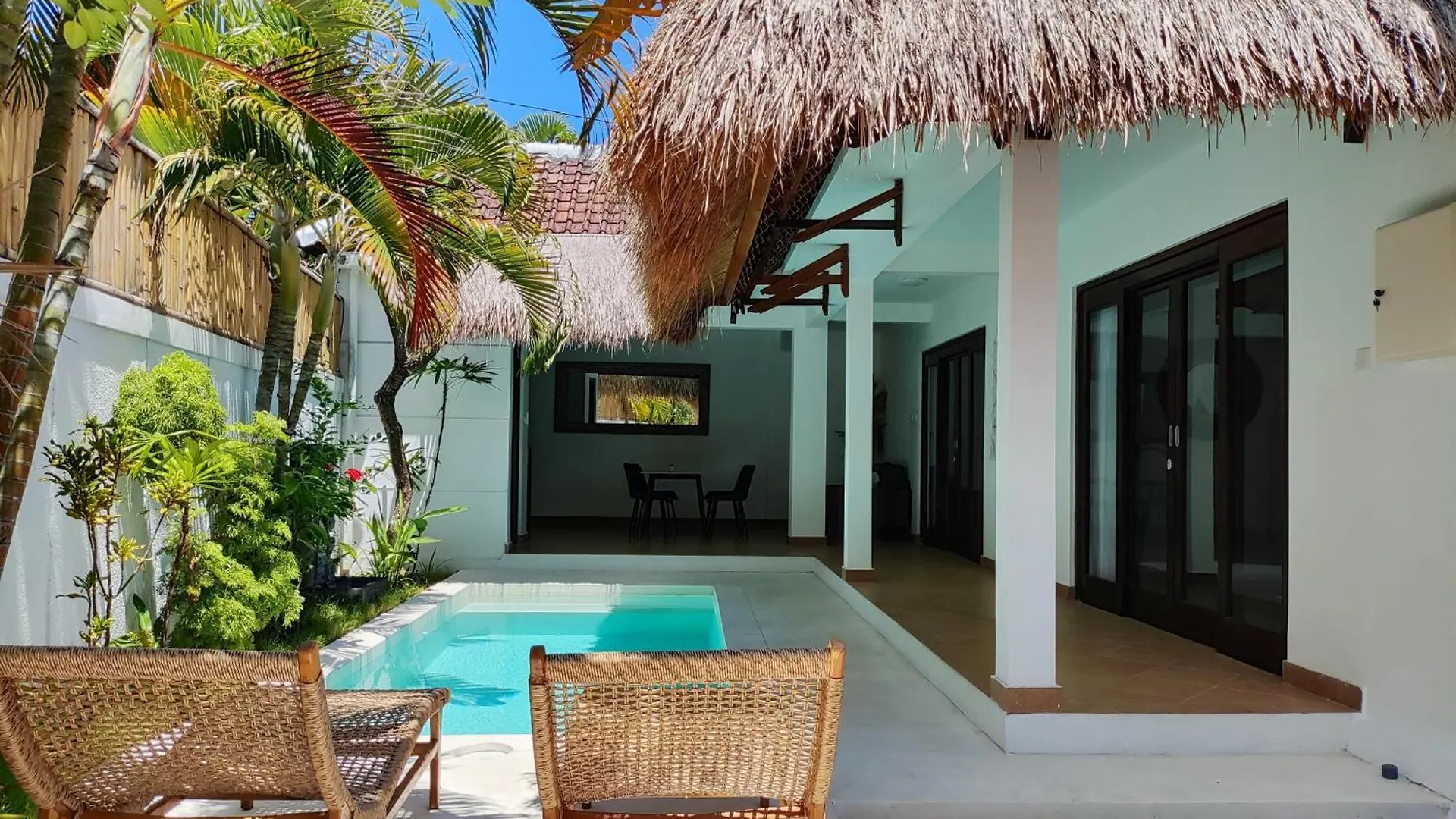 Villa Bidadari - 2Br Tropical Seminyak